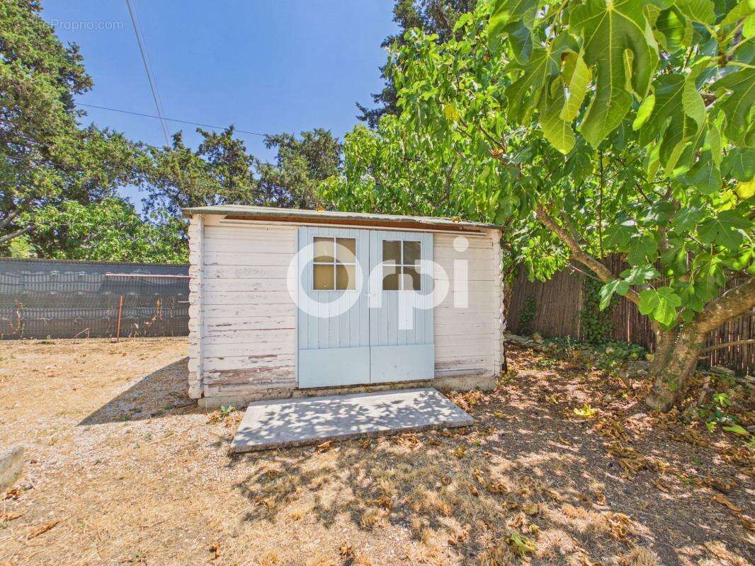 Villa individuelle - plain-pied + dependance - piscine / terrasses neuves - jardin clos - calme et sans vis-a-vis - proche villa - photo 16
