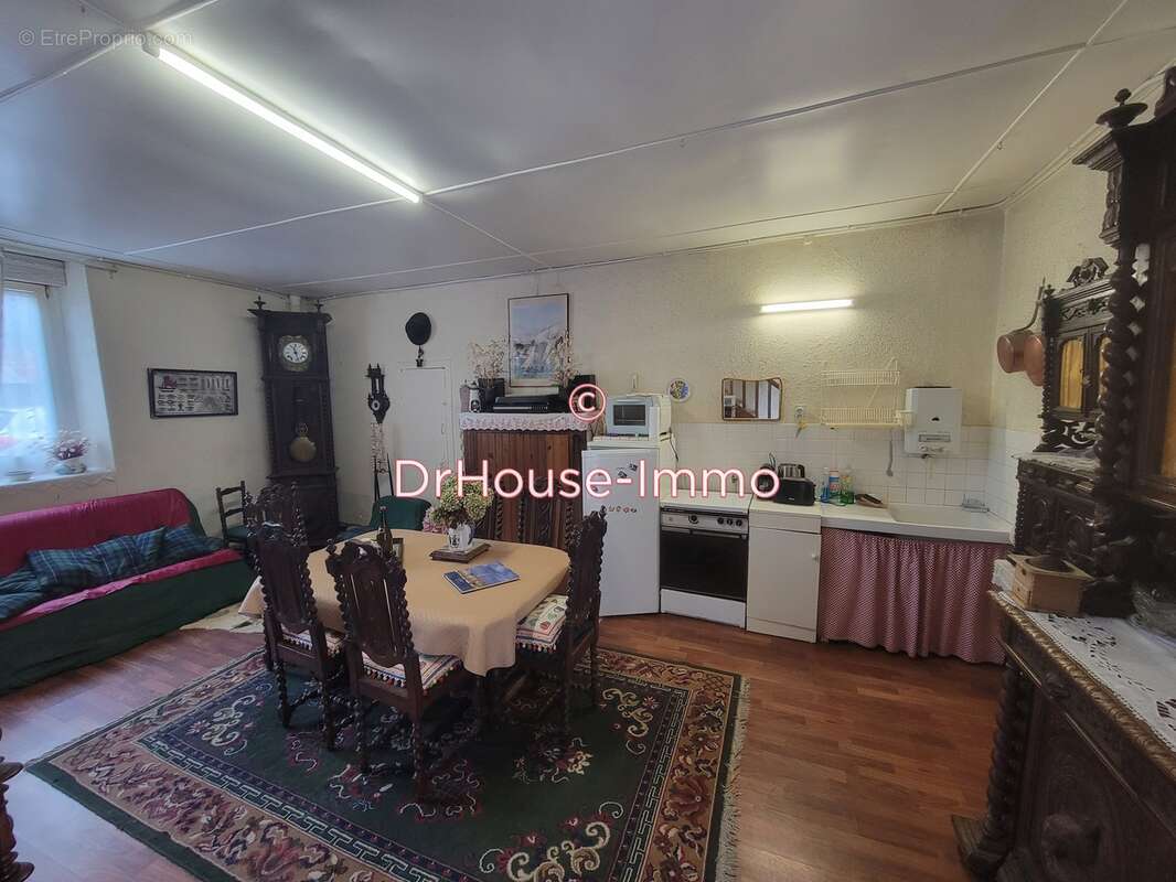 Maison à LE VIVIER-SUR-MER