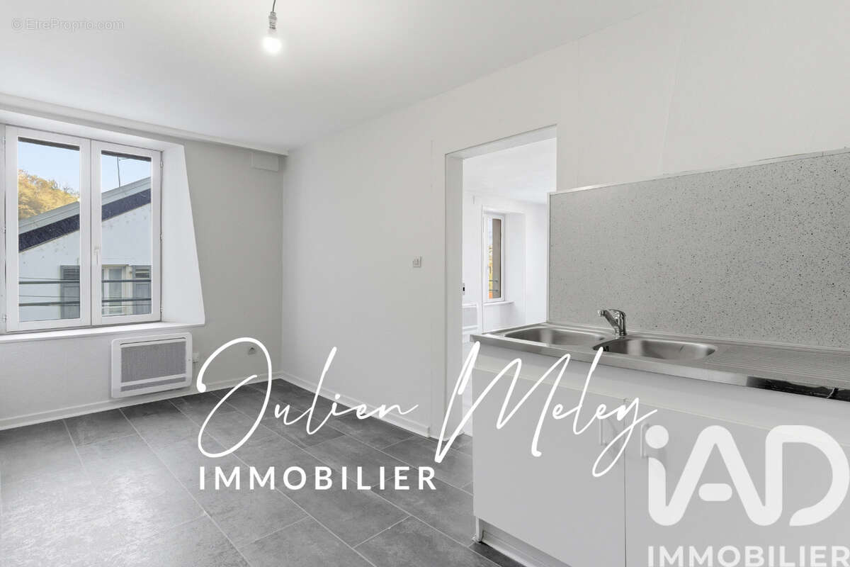 Photo 4 - Appartement à SAINTE-SUZANNE