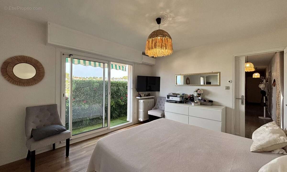 Cannes proche centre - 3P avec superbe rooftop vue sur la mer et les collines - photo 26