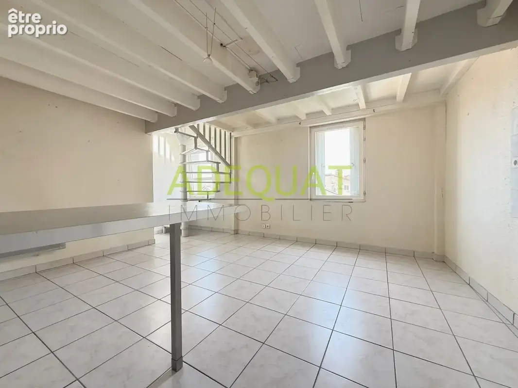 Bourgoin jallieu 'hyper centre ville' appartement de type 2 en duplex… - photo 6