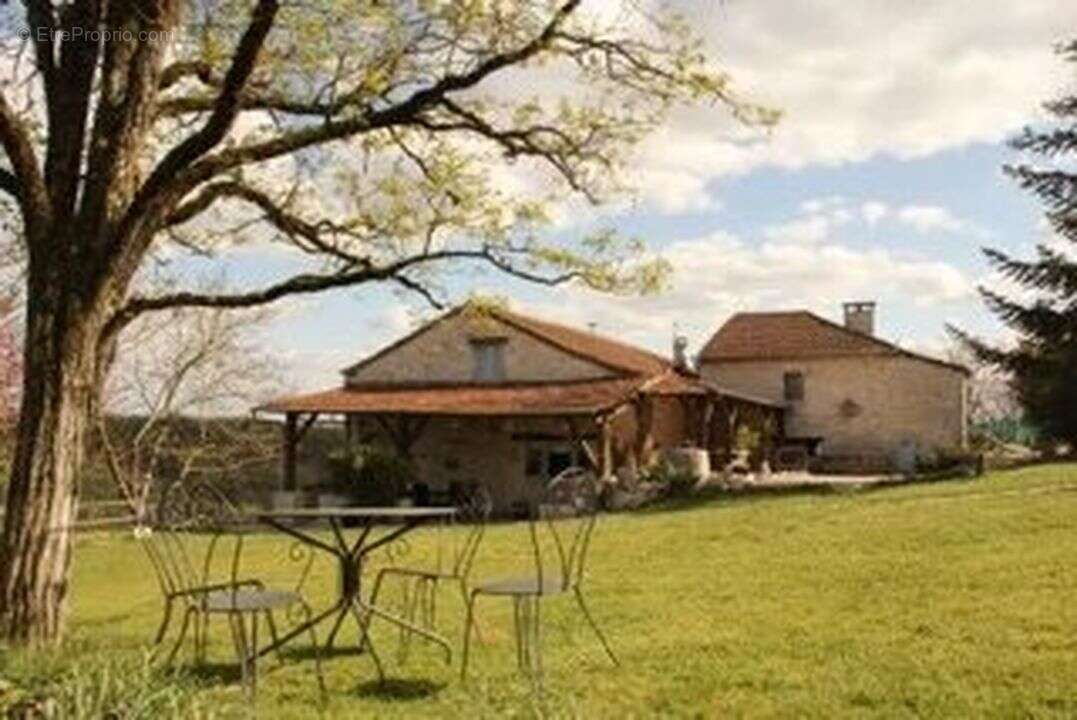 Maison à BAGAT-EN-QUERCY
