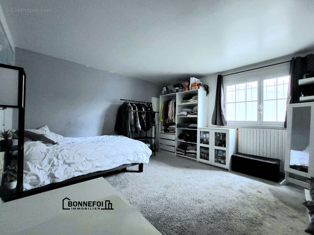 Maison à CHAMPIGNY-SUR-MARNE