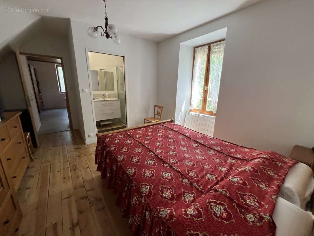 Maison 125 m² à Mende  - photo 7