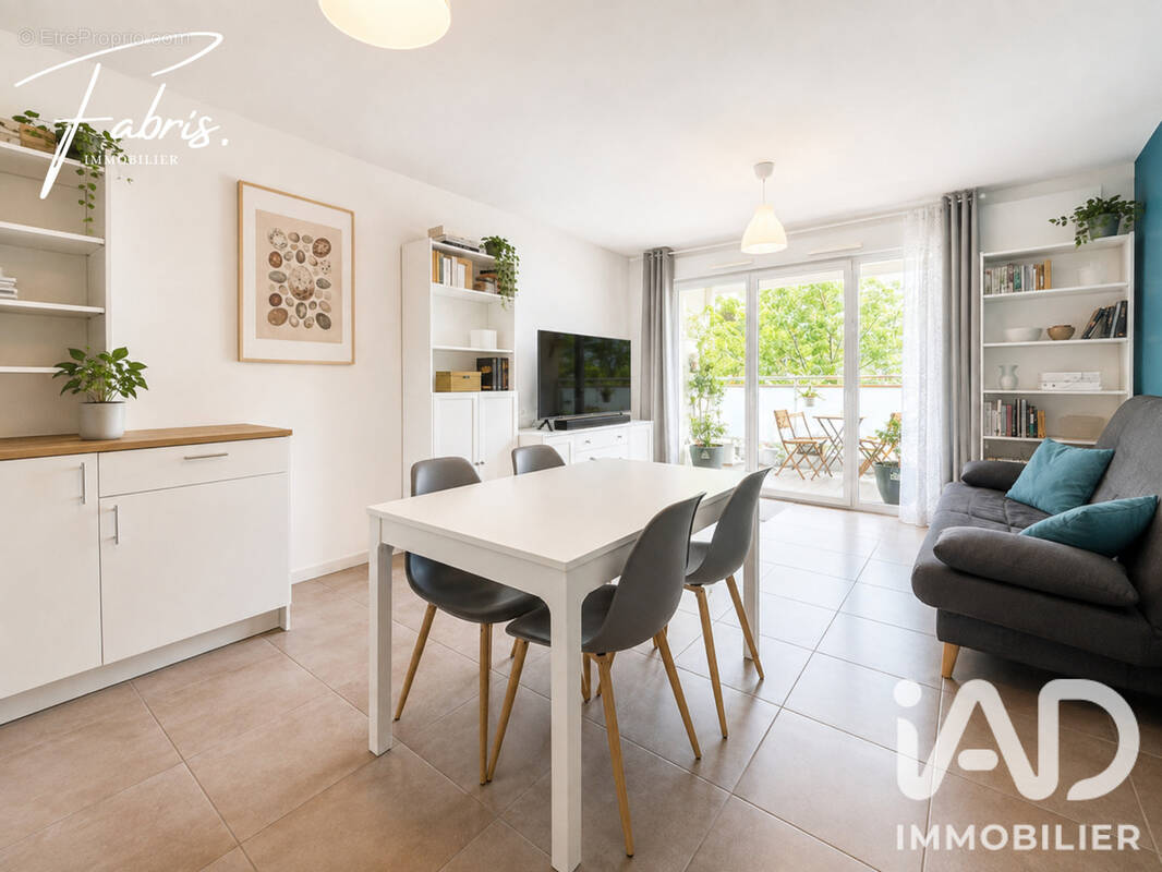 Photo 1 - Appartement à MARSEILLE-11E