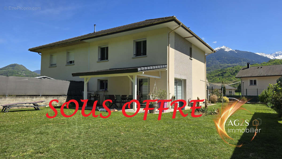Maison à LA ROCHETTE
