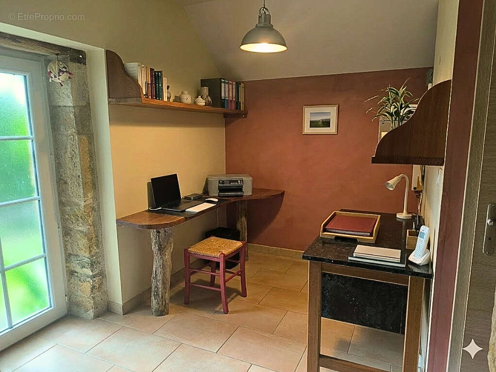 Maison à CAPDENAC-GARE