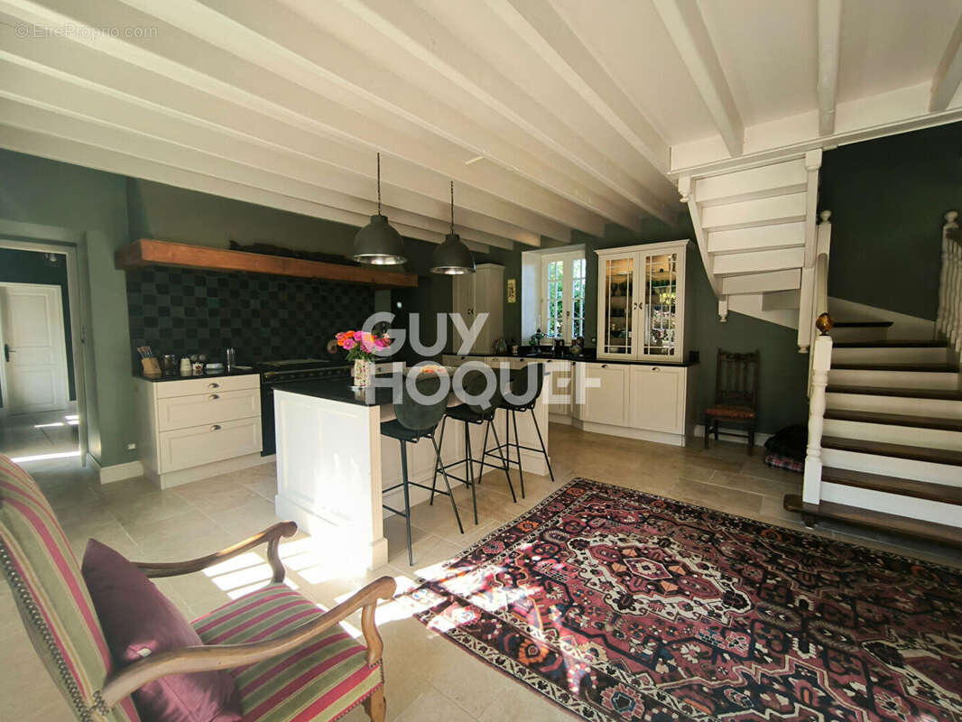 Maison à MINIAC-MORVAN