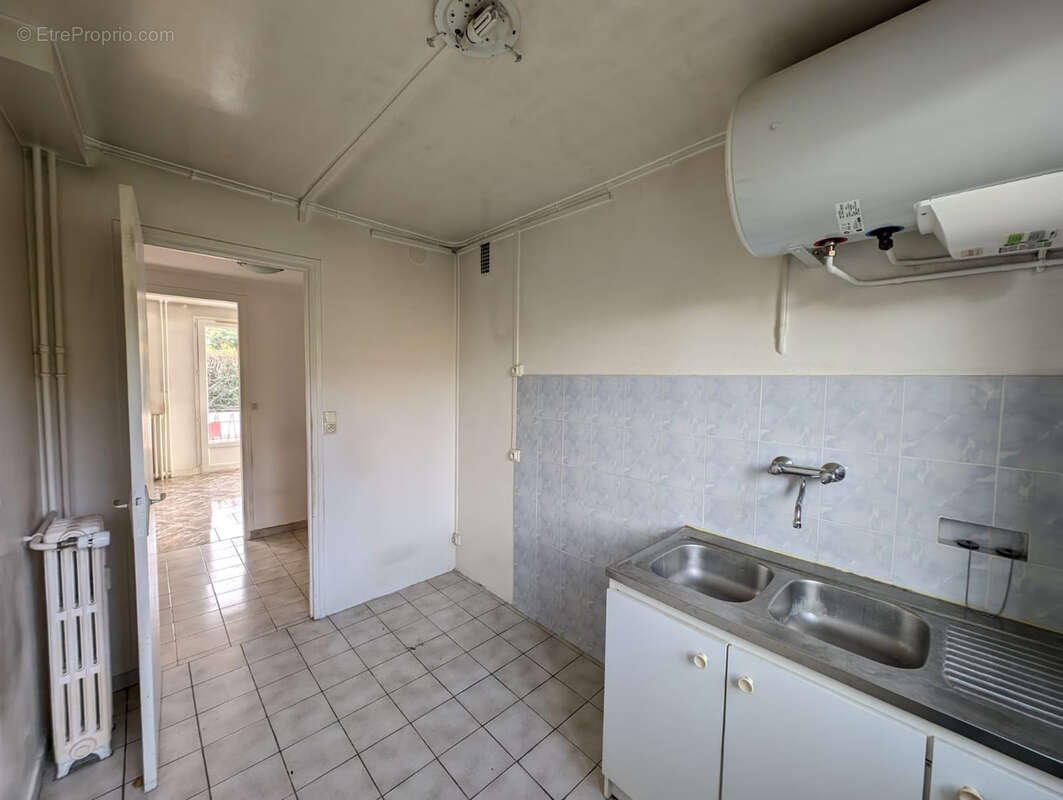 Appartement à LA FERTE-ALAIS