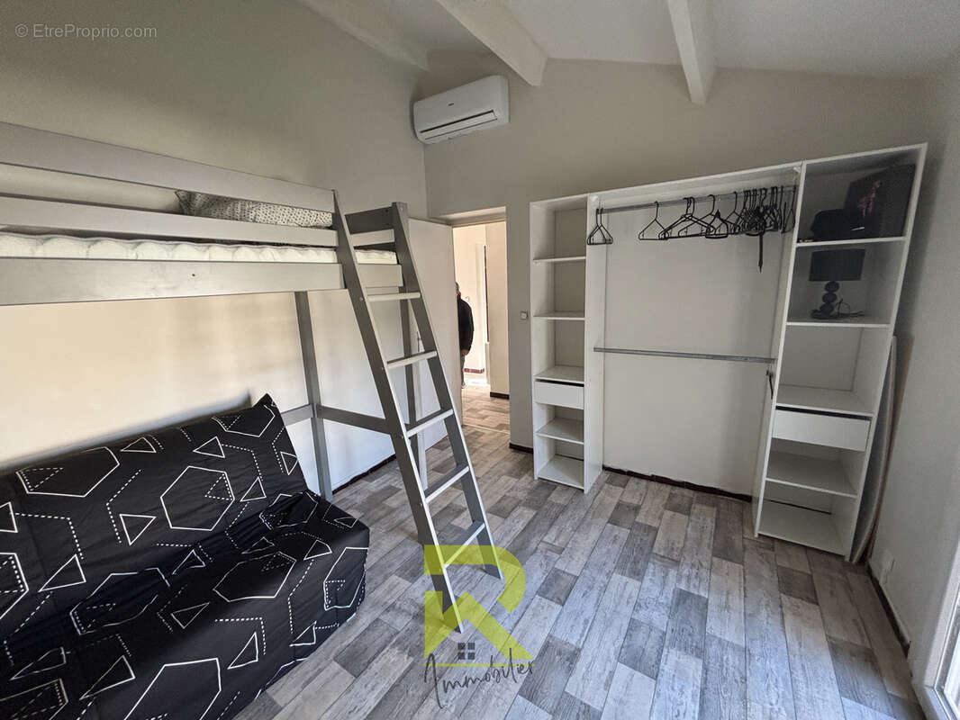 GRAU D'AGDE, RARE MAISON 4 CHAMBRES avec jardin dans une impasse - photo 12