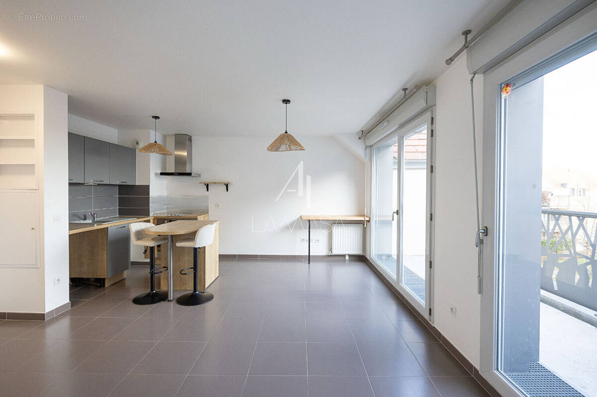 Appartement à CHESSY