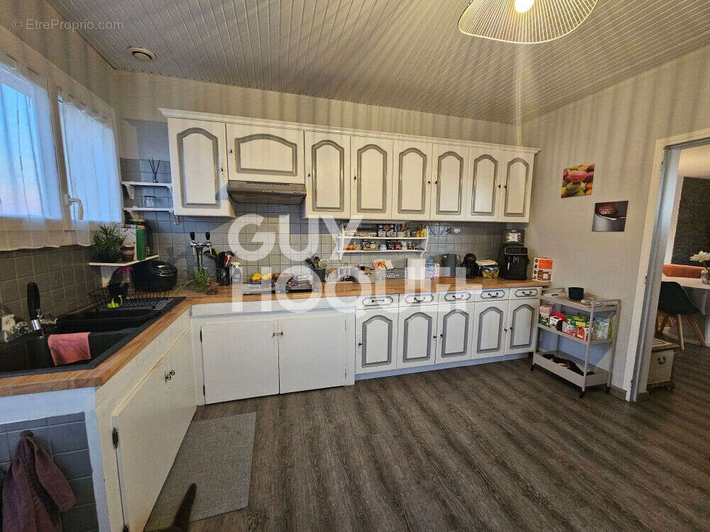 Maison à HAUT-MAUCO