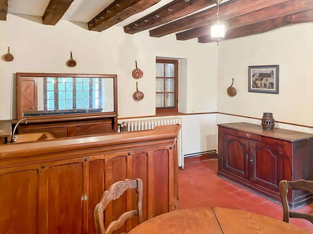 Maison à MONTGIVRAY