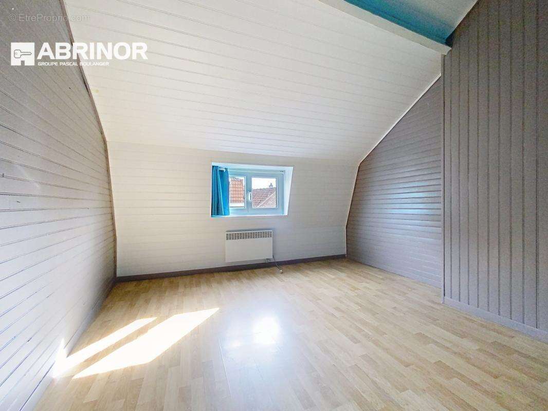 Maison à FACHES-THUMESNIL