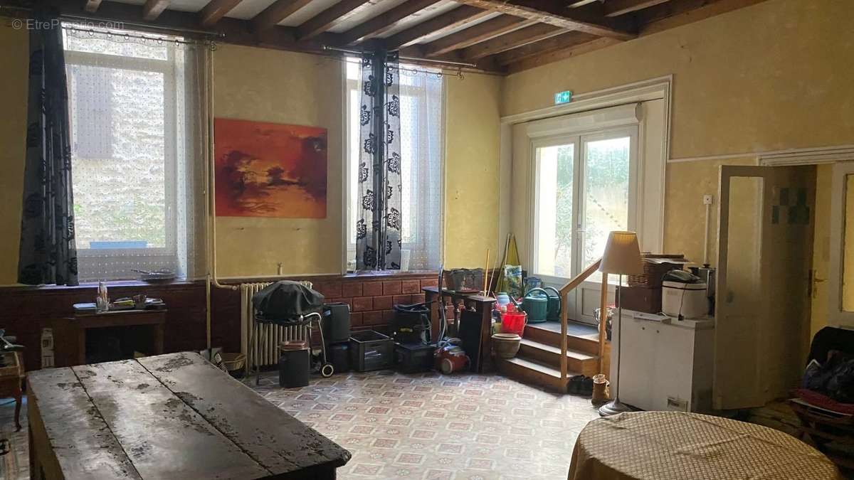 Commerce à SAILLANS