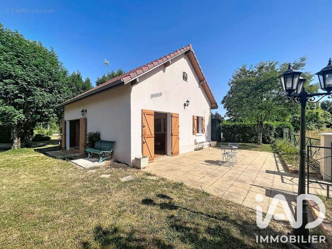 Maison 72 m² à Mailly-La-Ville  - photo 3