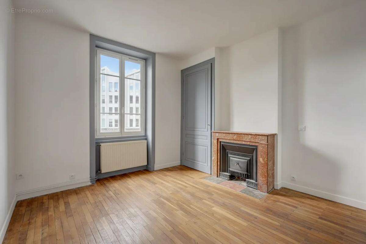 Appartement à LYON-7E
