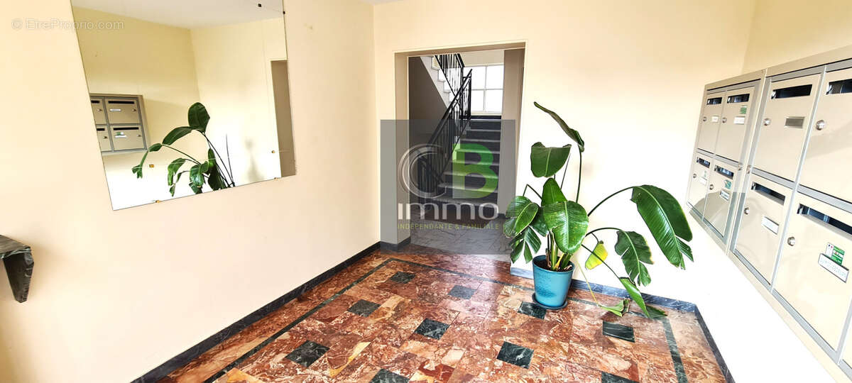 Appartement à GARCHES