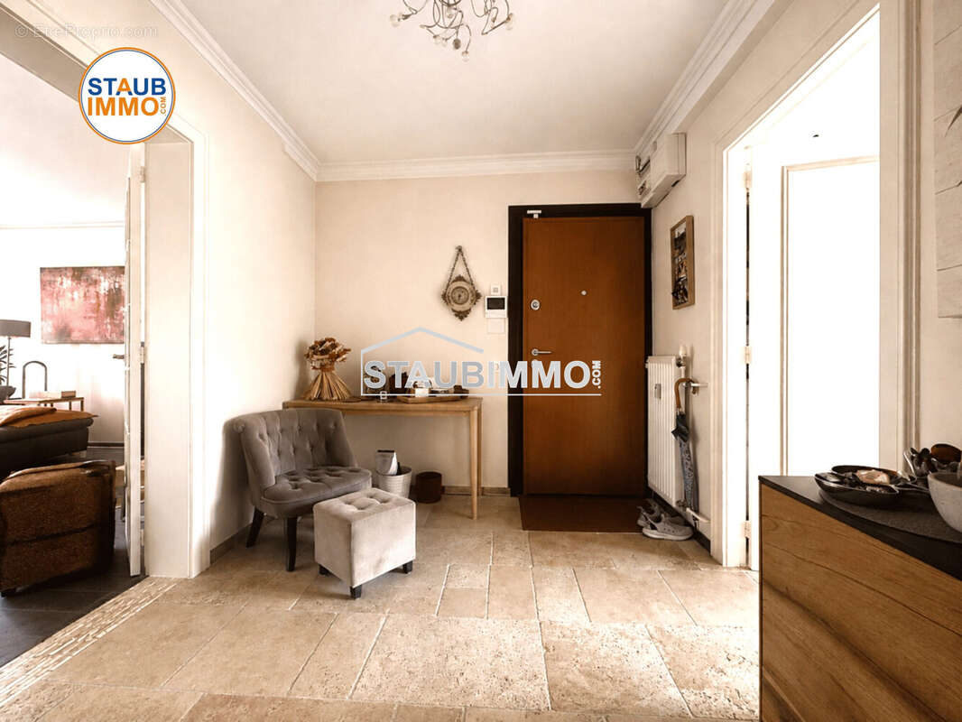 Appartement 122 m² à Mulhouse  - photo 2