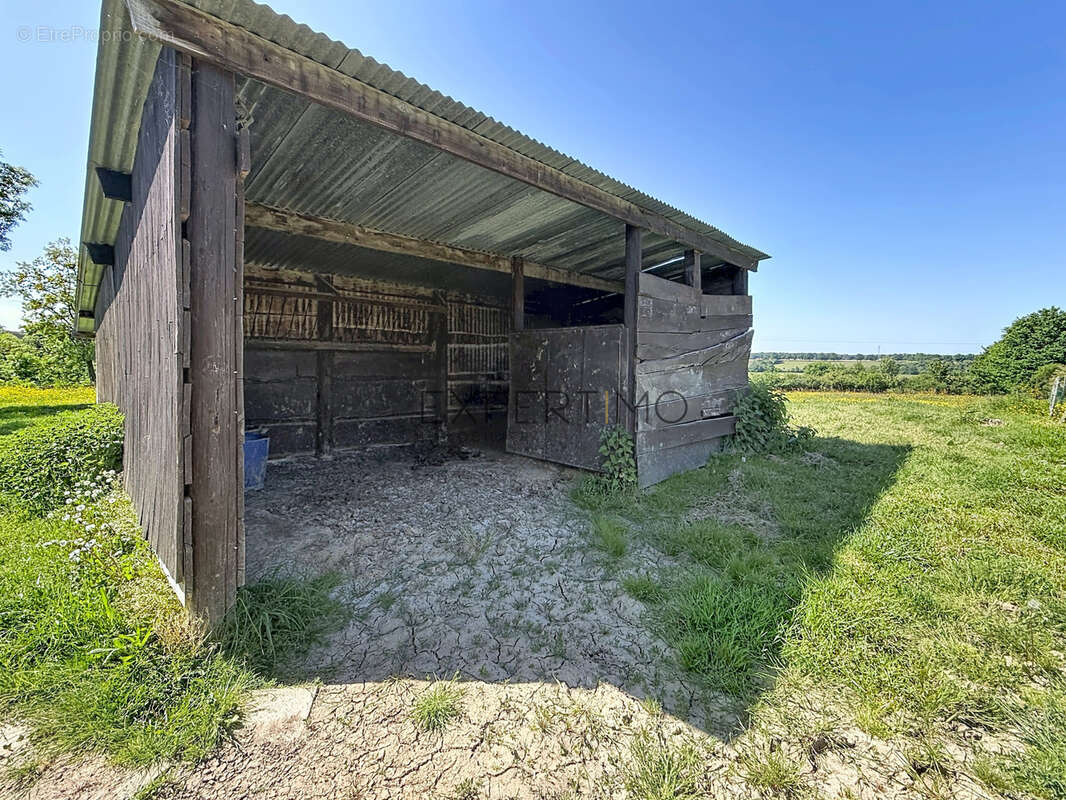 Maison à BANTANGES