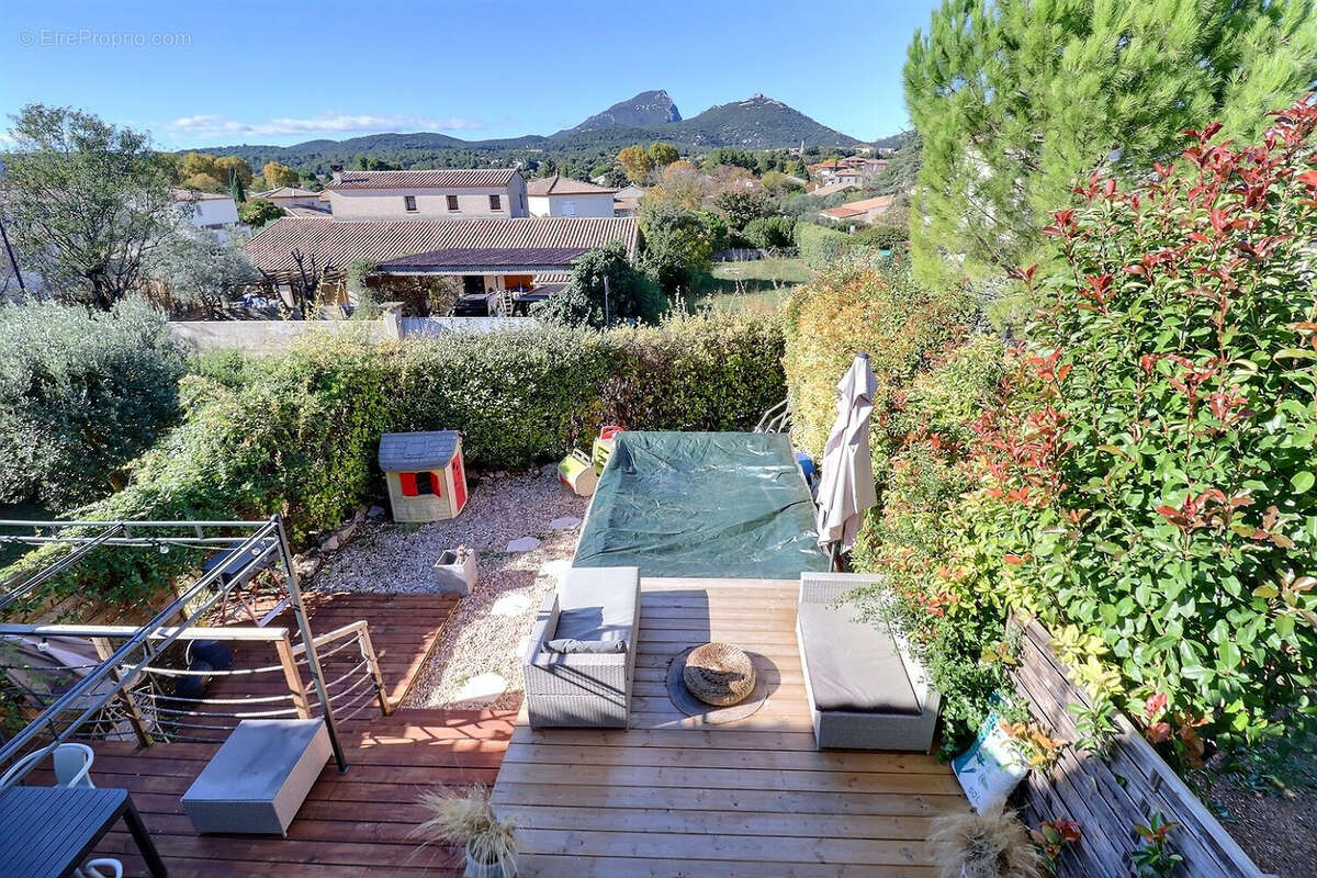 Maison à SAINT-MATHIEU-DE-TREVIERS