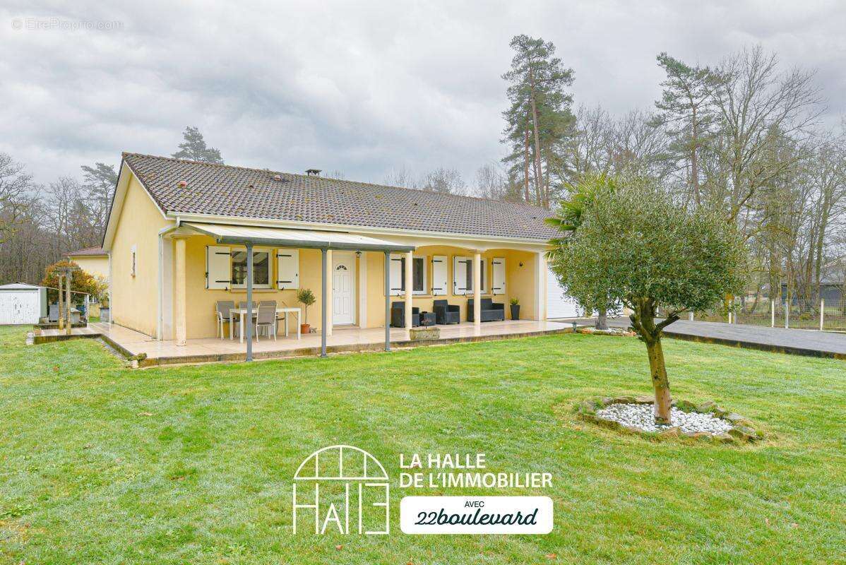 Maison à RILHAC-RANCON
