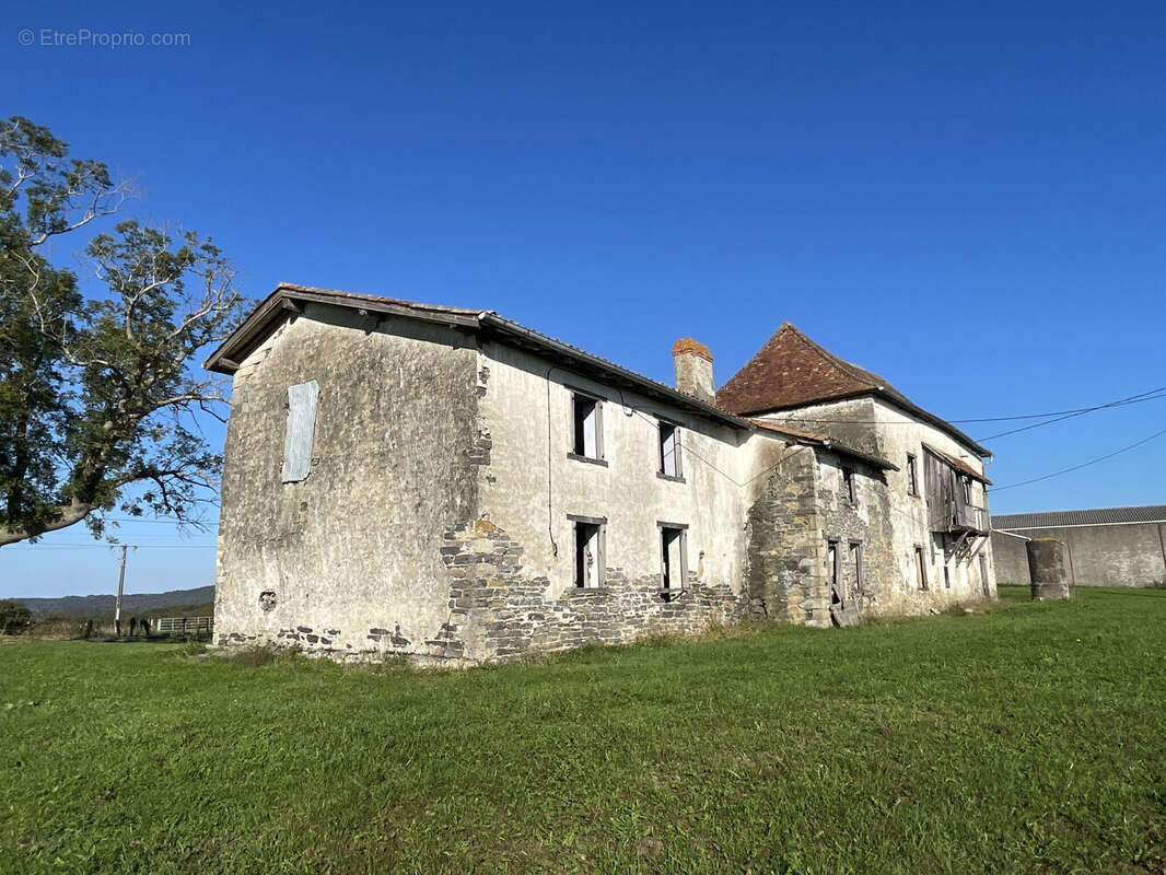 Photo 2 - Maison à DOMEZAIN-BERRAUTE