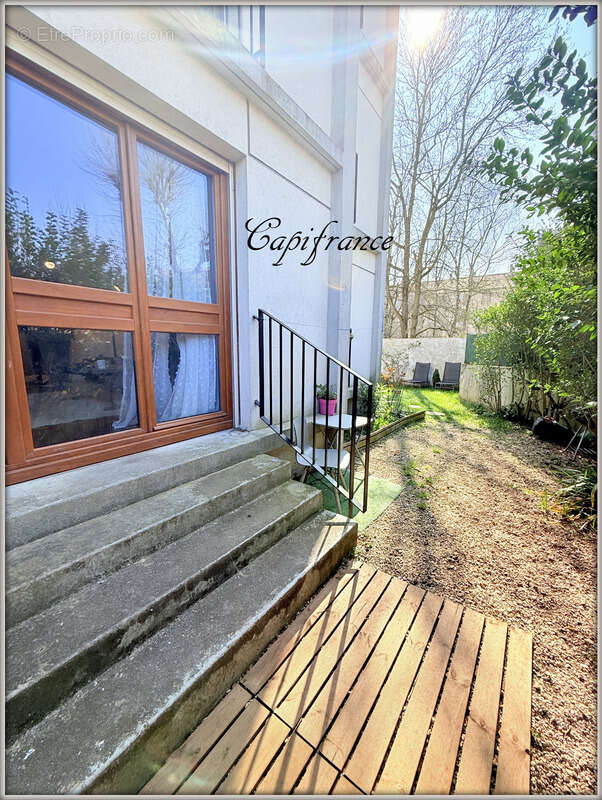 Appartement à LIVRY-GARGAN