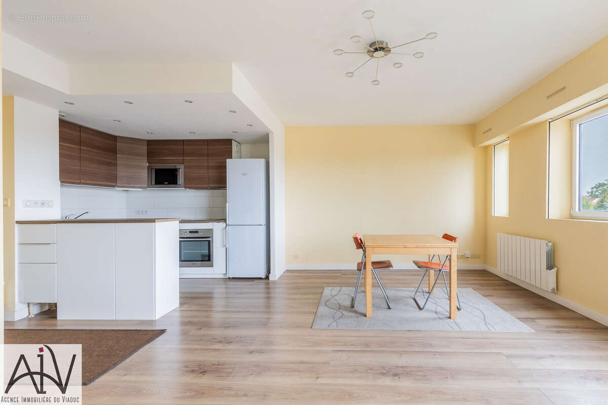 Appartement à SAVIGNY-SUR-ORGE