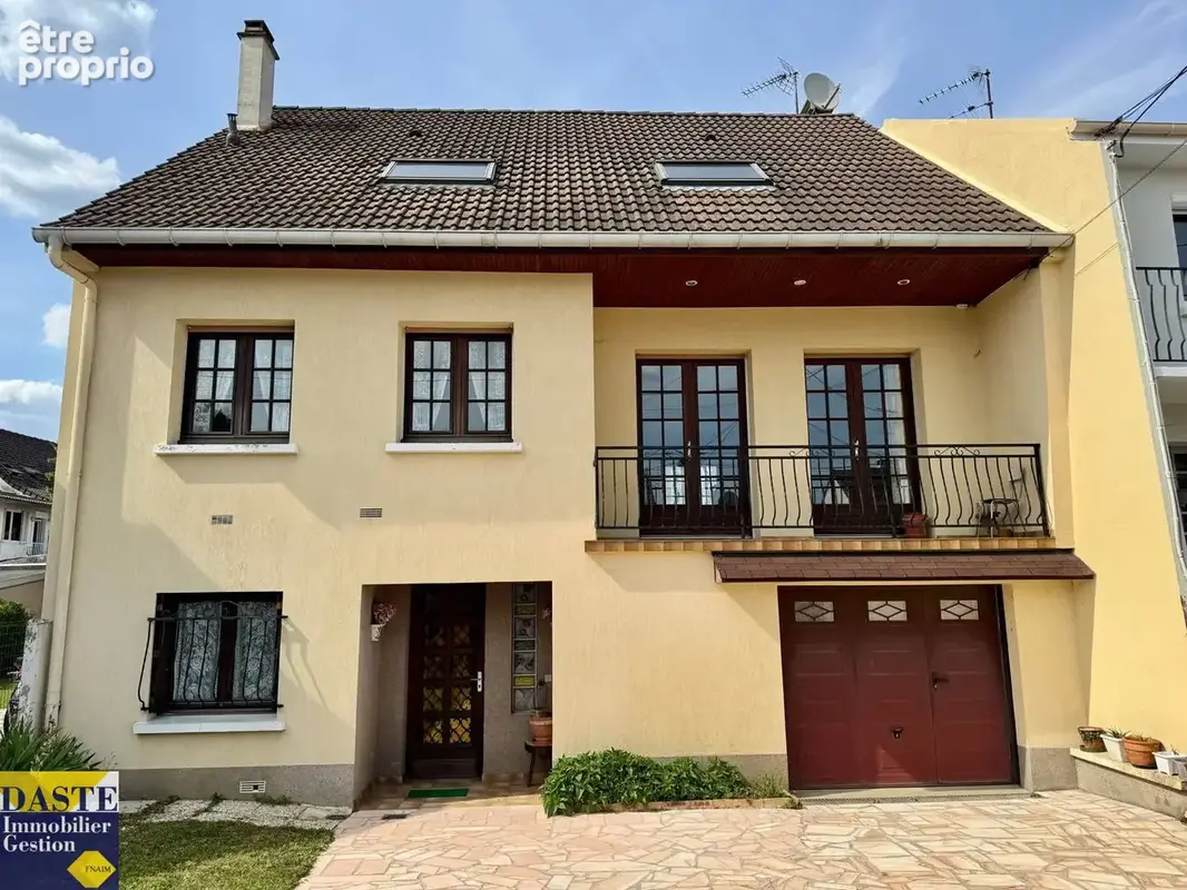 Maison à PONTAULT-COMBAULT
