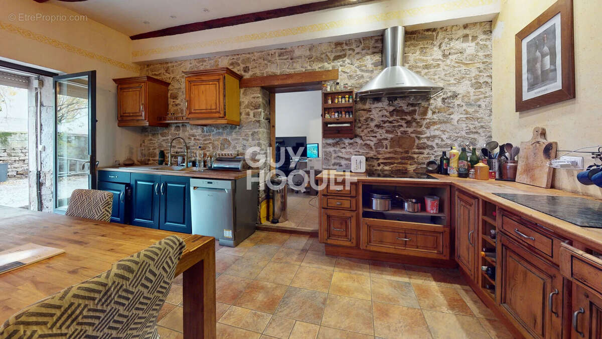 Maison à BEAUMOTTE-AUBERTANS