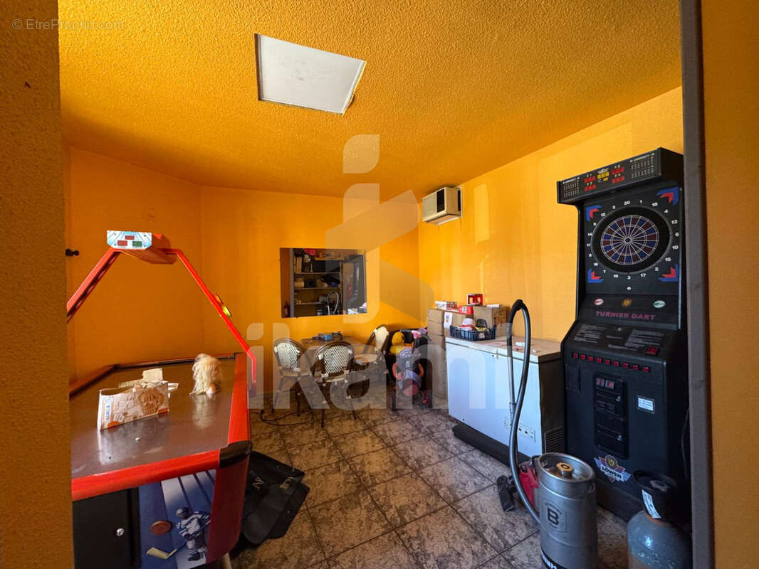Bar/snack sarras 80 m2 - photo 4