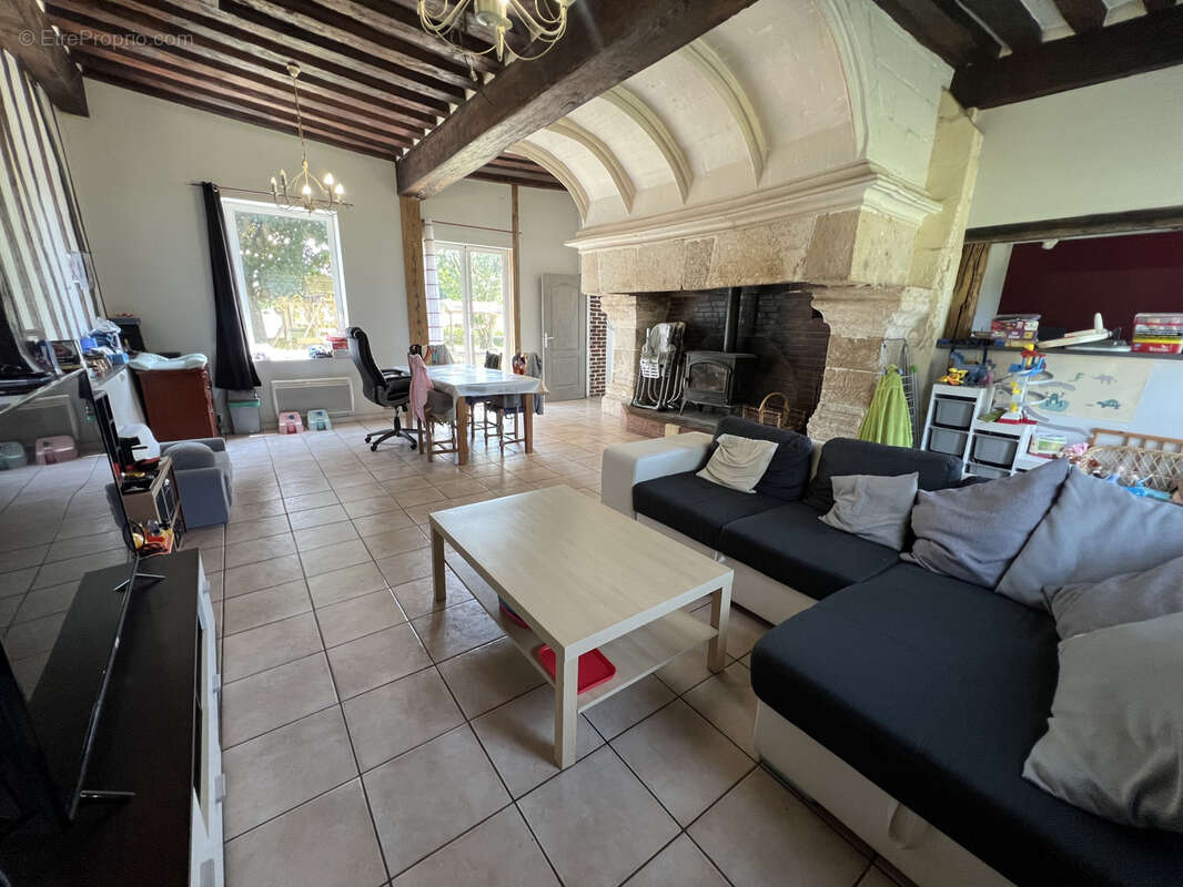 Maison à VOISCREVILLE