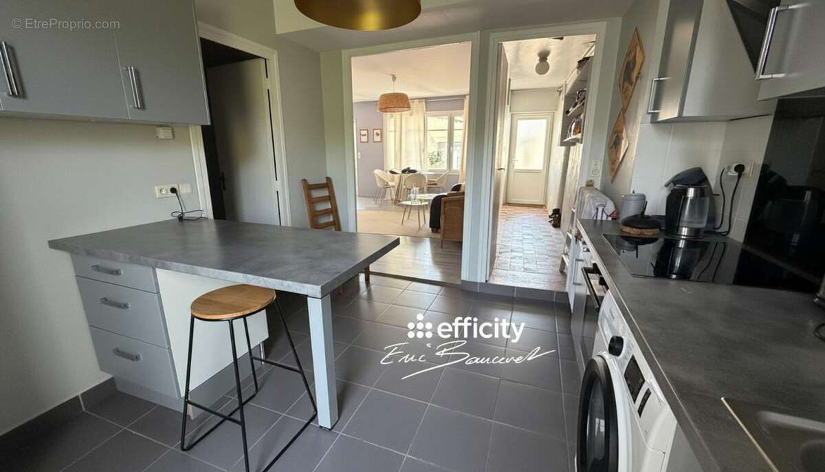 Maison 110 m² à Niort  - photo 6