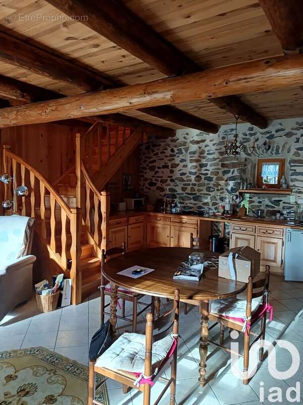 Photo 7 - Maison à SAINT-JULIEN-CHAPTEUIL