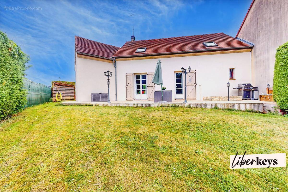 Maison à BAILLET-EN-FRANCE