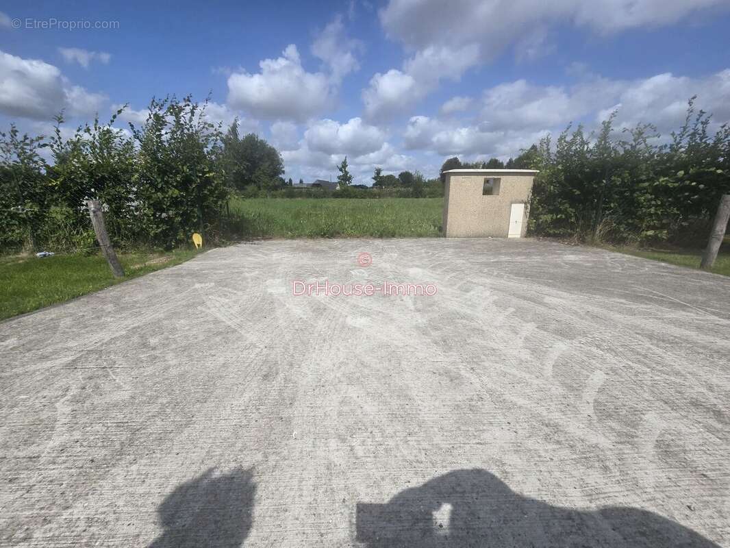 Terrain à YERVILLE