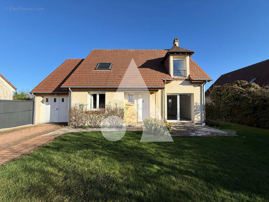 Maison à EVREUX