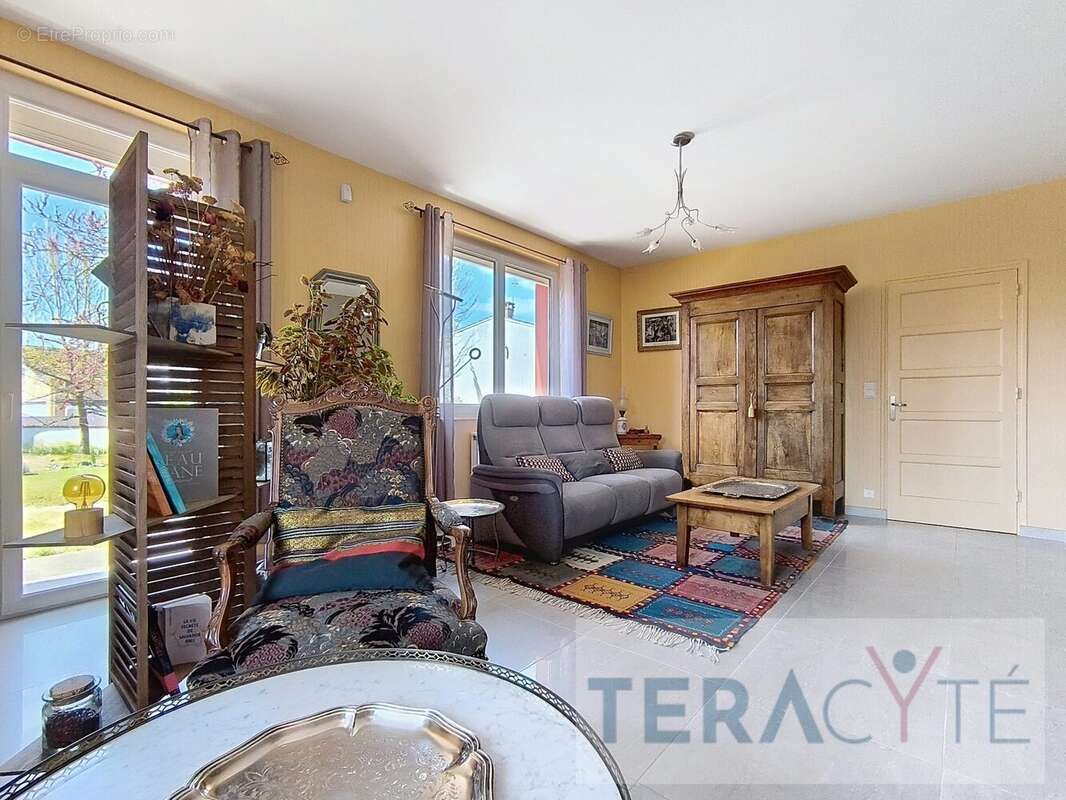 Maison à BOURG-EN-BRESSE