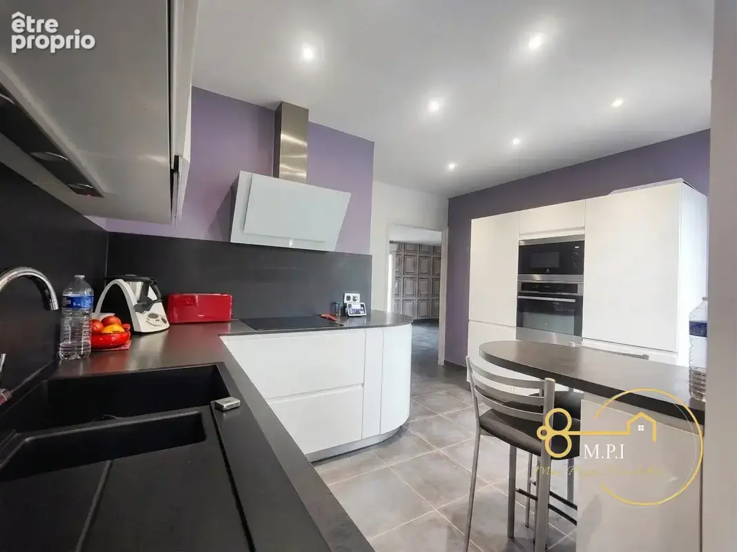 Appartement 5 pièces 106 m² à vendre à Alencon (61000) - photo 4