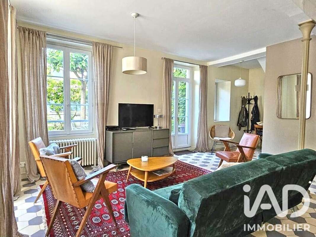 Photo 2 - Maison à MORET-SUR-LOING