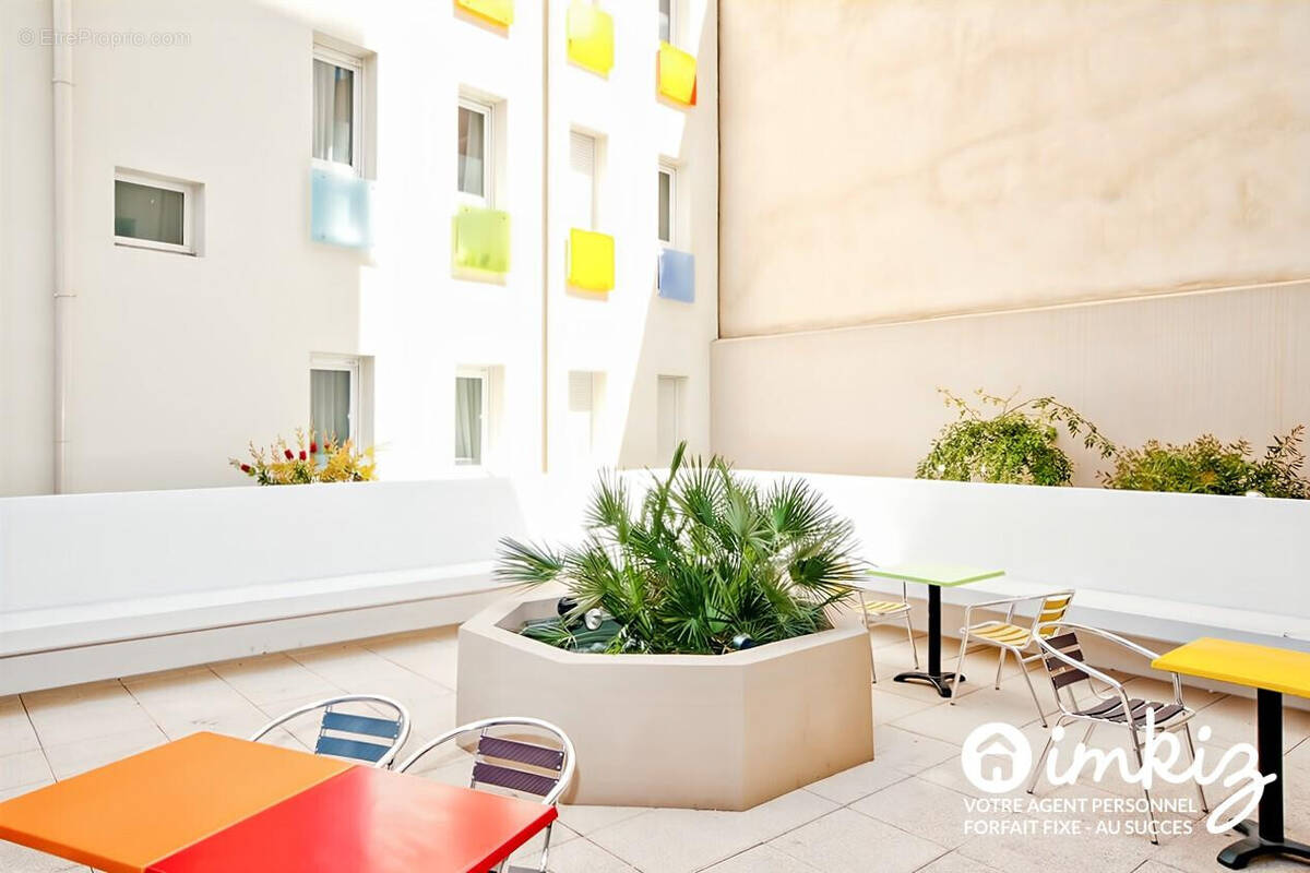 Appartement à MARSEILLE-6E