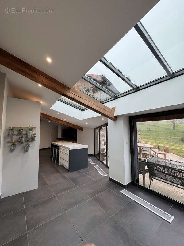 Maison à SAINT-GENEST-MALIFAUX