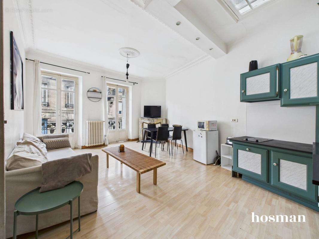 Appartement à BORDEAUX