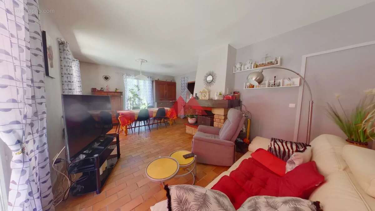 Maison à LA CHAUMUSSE
