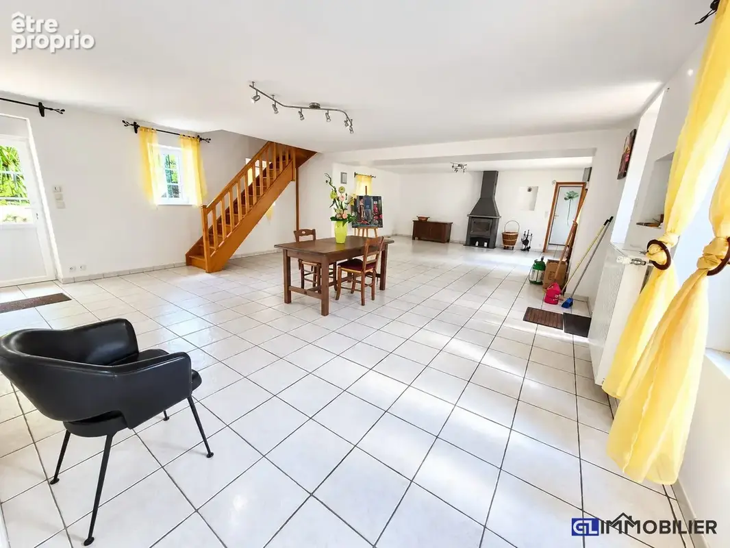 Maison 7 pièces 183 m² à vendre à Potigny (14420) - photo 2