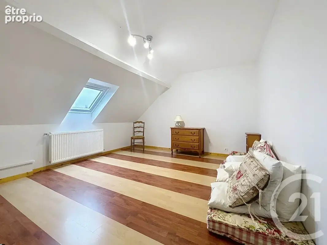 Maison 6 pièces 143 m² à vendre à Rampillon (77370) - photo 11