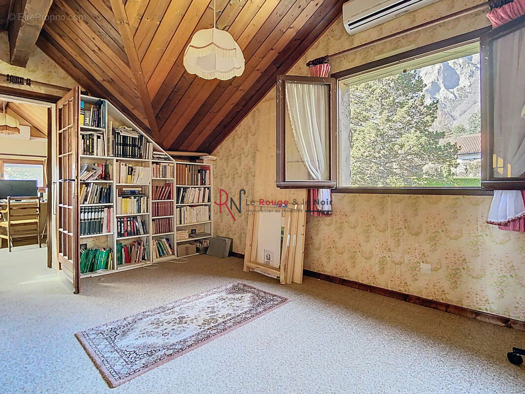 Maison à SAINT-ISMIER