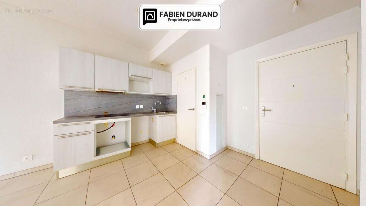 Nice Ouest Appartement 2 pièces avec grande terrasse et parking - photo 8