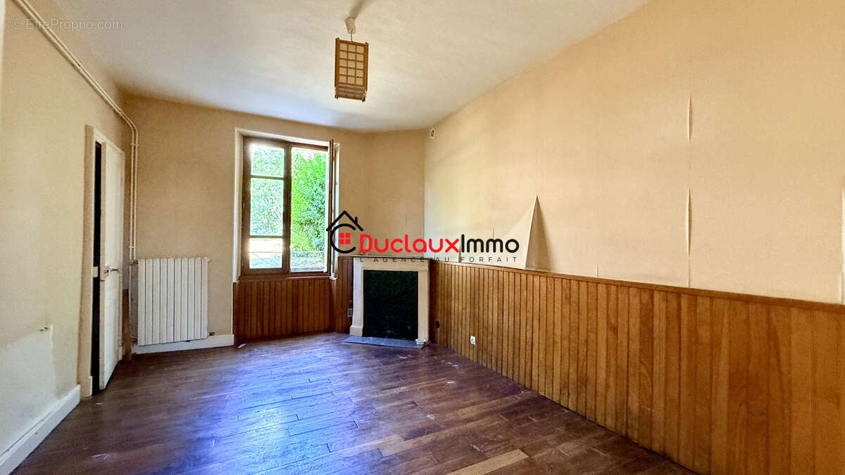 Immeuble Aurillac   Quartier de la Gare   Idéal investisseur - photo 20